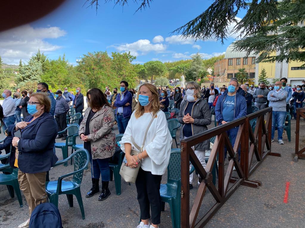 ae440d4e-efe4-43f5-991c-5535ec2869e3