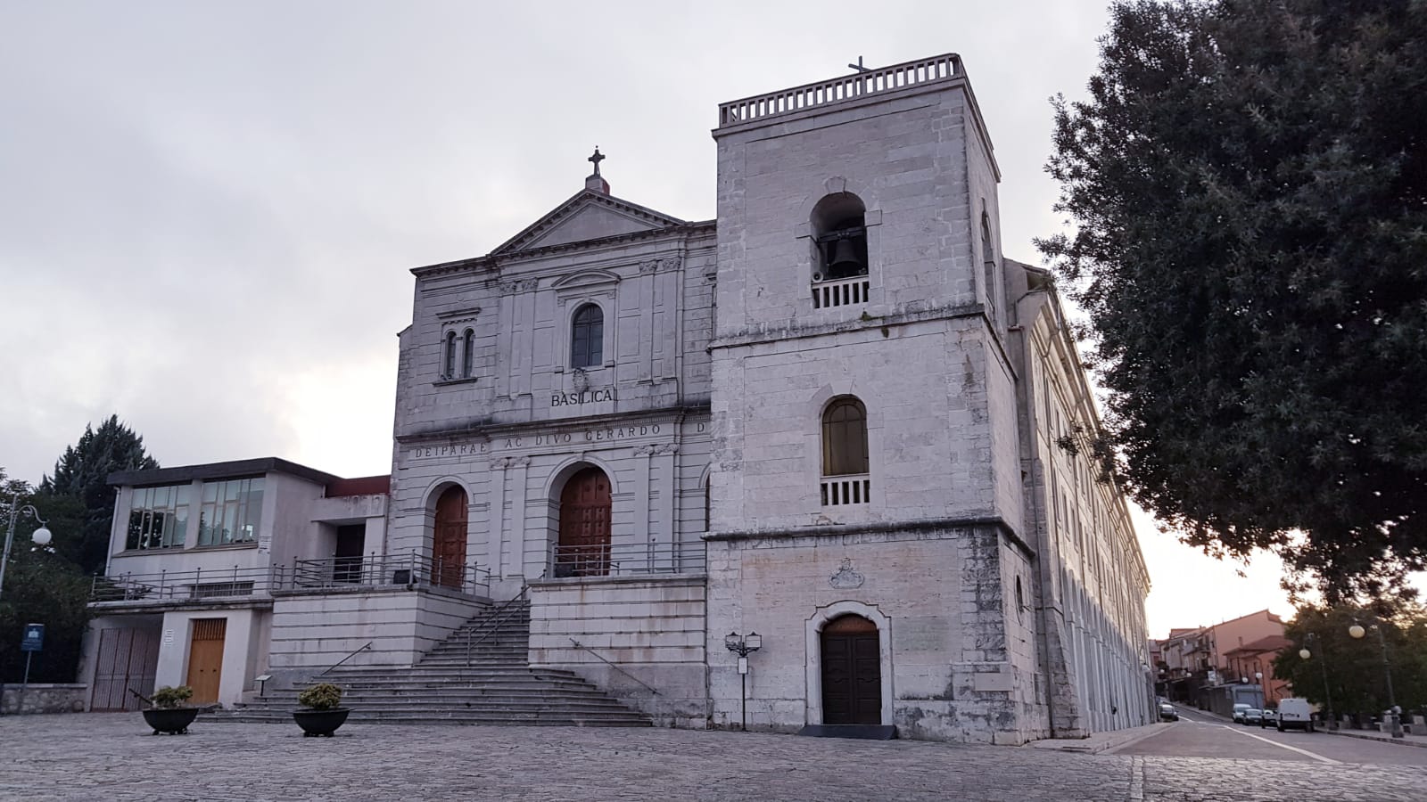 df39eedd-d62d-4f6a-af29-94826e650a30